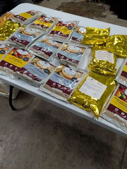 BARBECUE BEANS - WHEY MILK - POTATO AND CHICKEN POT PIE - CEREAL - GRANOLA - RICE AND BEANS - APPLE CINNAMON - CREAMY PASTA - STROGANOFF AND ETC VACUUM SEALED 20 YEAR SURVIVAL FOOD image