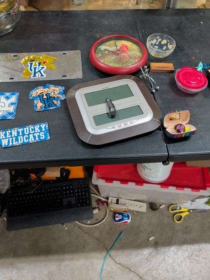 UK LICENSE PLATE - CLOCKS - AND ETC image