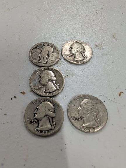 5 SILVER QUARTER'S - 1946 - 1944 - 1941 - 1957 - NO DATE ON STANDING LIBERTY image