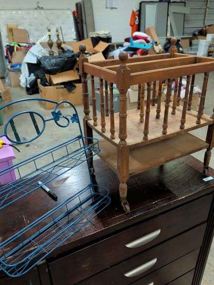 MAGAZINE RACK AND WALL SHELF image