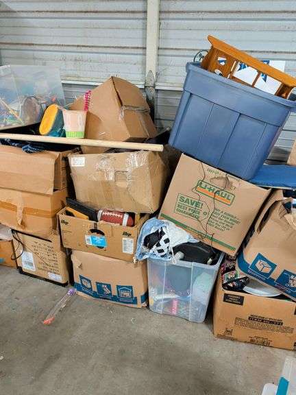 BOXES OF GENERAL HOUSEHOLD ITEMS SEVERAL INCLUDED image