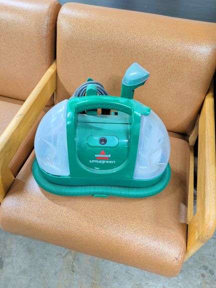 BISSELL LITTLE GREEN VACUUM CLEANER image