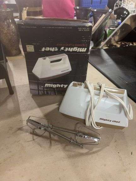 MIGHTY CHEF- 5-SPEED- HAND MIXER- image
