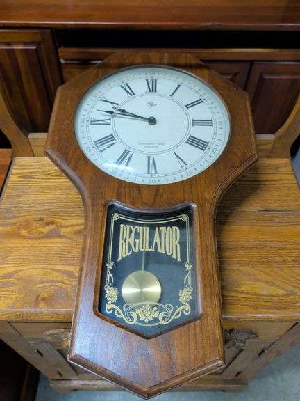 ELGIN REGULATOR BATTERY OPERATED WALL CLOCK image