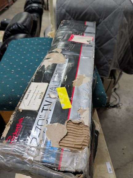 ROCKET FISH TV WALL MOUNT FOR 32 TO 70 INCH TV'S image