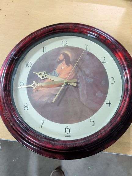 BATTERY OPERATED JESUS CLOCK image