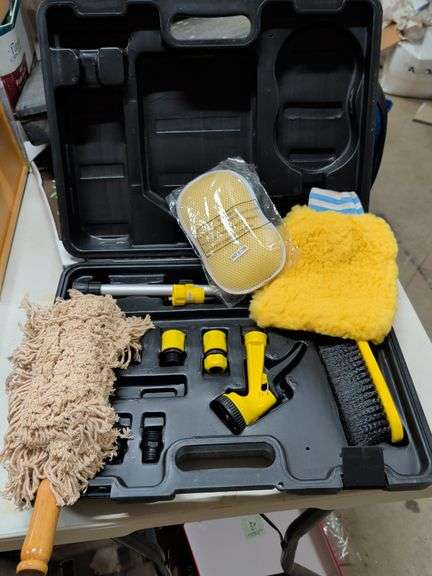 CAR WASH KIT image