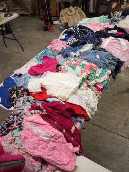 TOTE W/ BABY GIRL CLOTHES- SIZES RUN FROM NEWBORN  TO 2T- PLUS CAR SEAT ACCESSORIES image