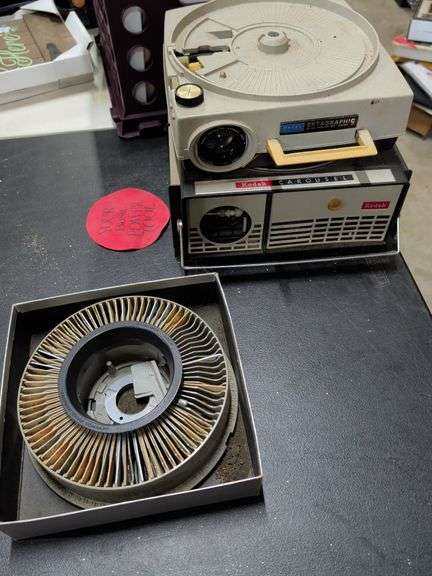 VINTAGE - SLIDE PROJECTORS AND SLIDES image