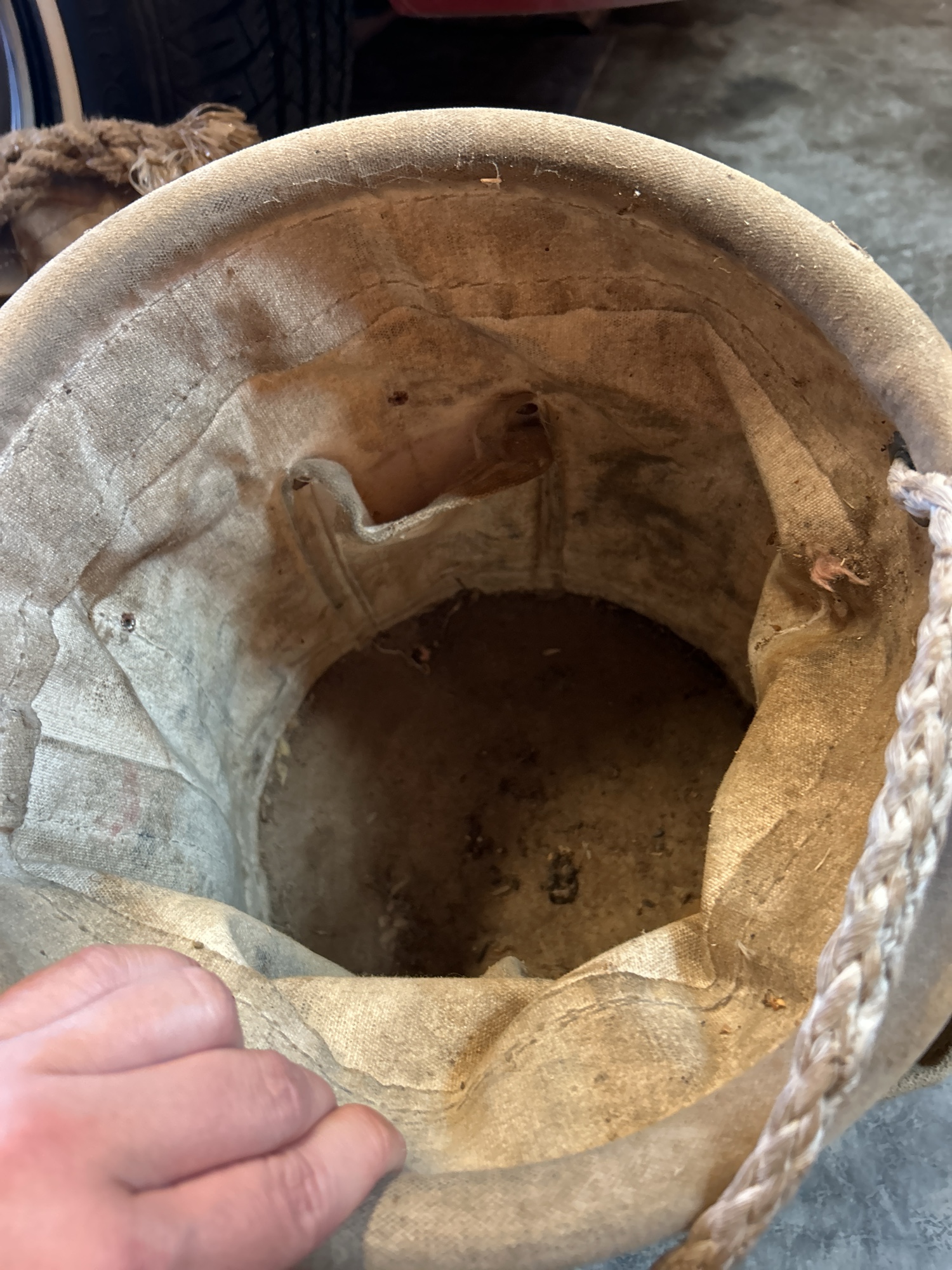 Lot image 8