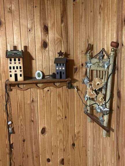 Country Home Decor: Decorative Buildings & Chair