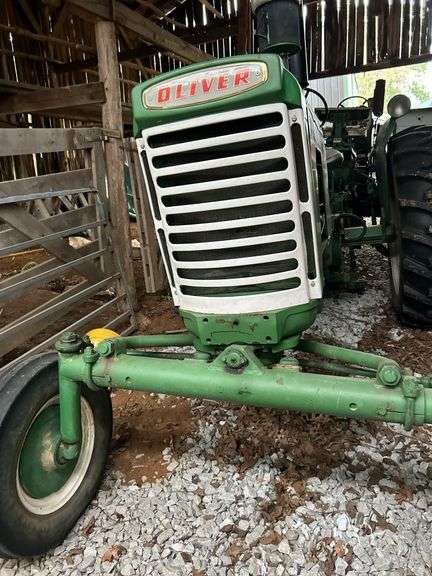 Oliver 880 Diesel Tractor
