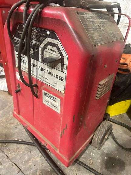 Lincoln Electric AC/DC Arc Welder