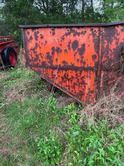 Pull Behind Feed/Utility Wagon