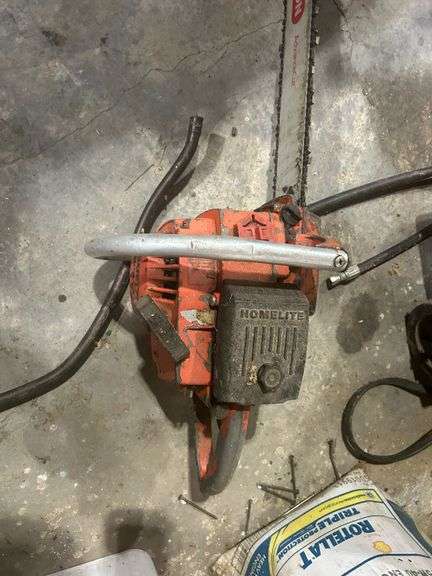 Homelite Super XL Chainsaw with Oregon AdvanceCut Bar