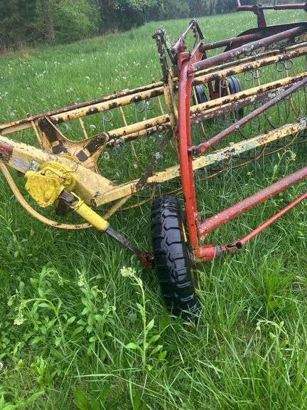 Rolabar 258 Hay Rake