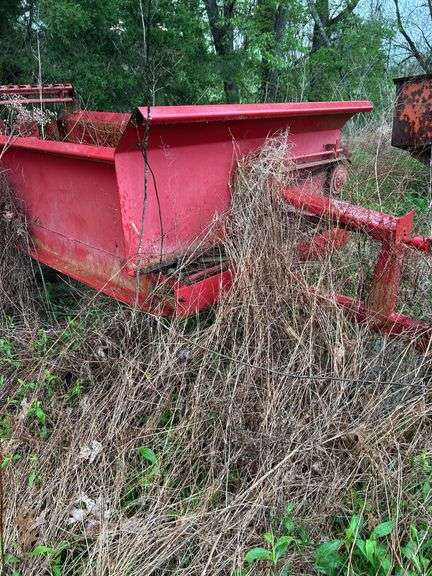 Red Farm Manure Spreader
