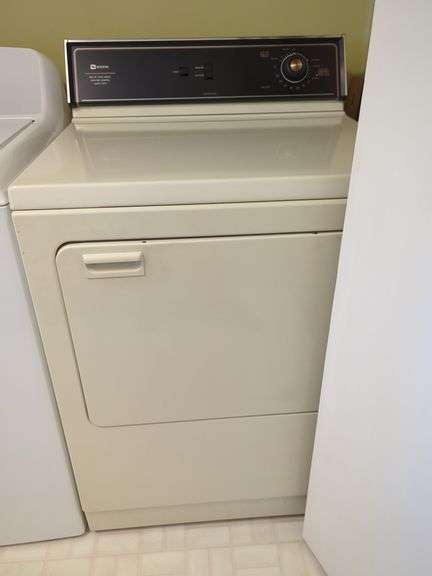 Maytag Electric Clothes Dryer Model LDE7404GL image