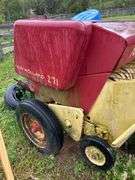 New Holland 271 Square Baler