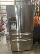 Samsung Stainless Steel French Door Refrigerator with Ice & Water Dispenser