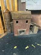 Decorative Birdhouses and Welcome Sign