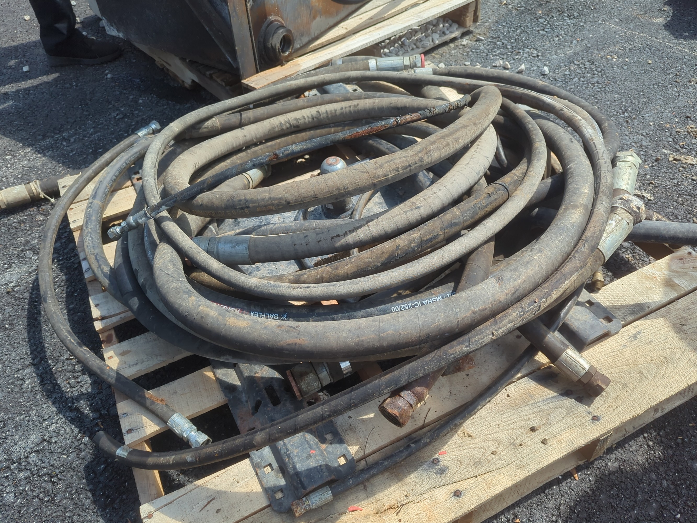 Lot image 8