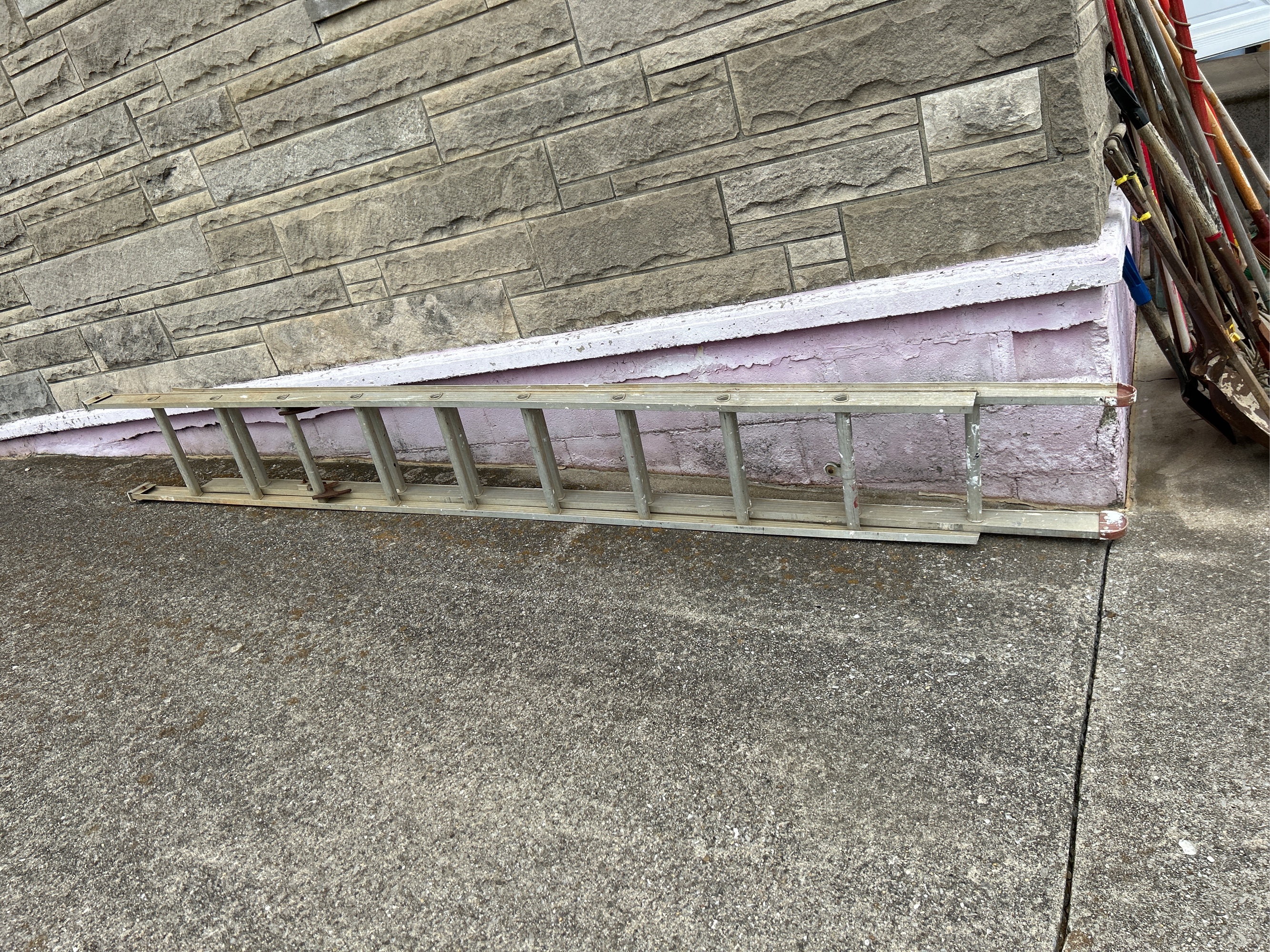 Lot image 1