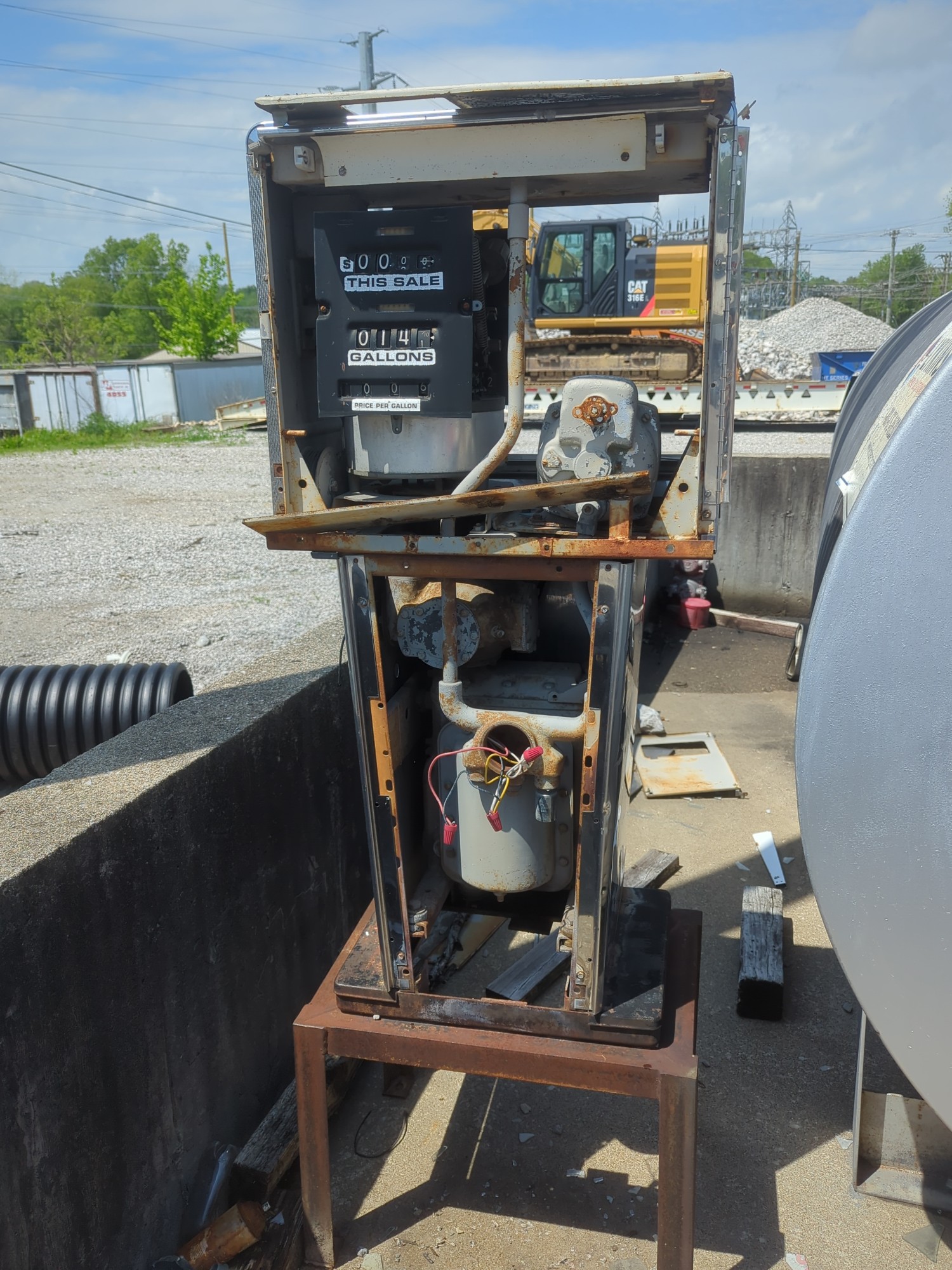 Lot image 2