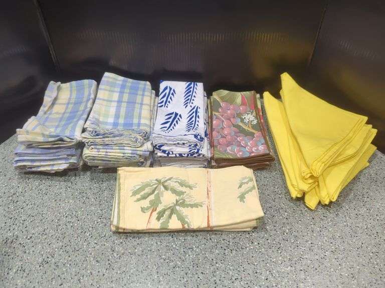 Assorted Decorative Cloth Napkins image