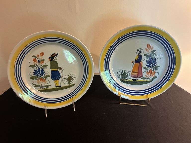 Pair of Henriot Quimper France Decorative Plates image