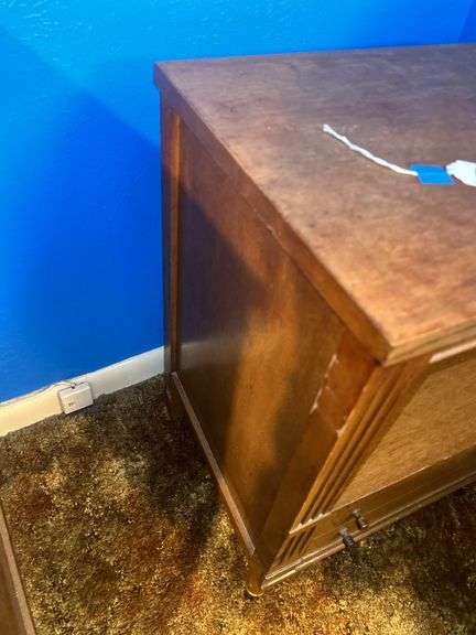 Wooden Bedside Table with Drawer and Shelf