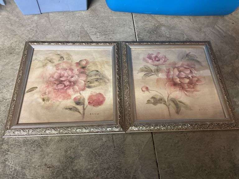 Pair of Framed Floral Prints image