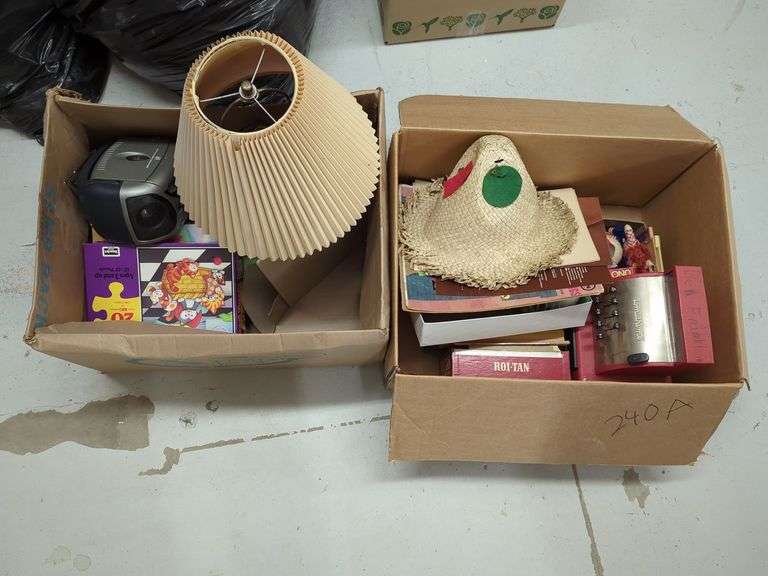 Mixed Box Lot: Radio, Lamp, Puzzles, and Assorted Collectibles image