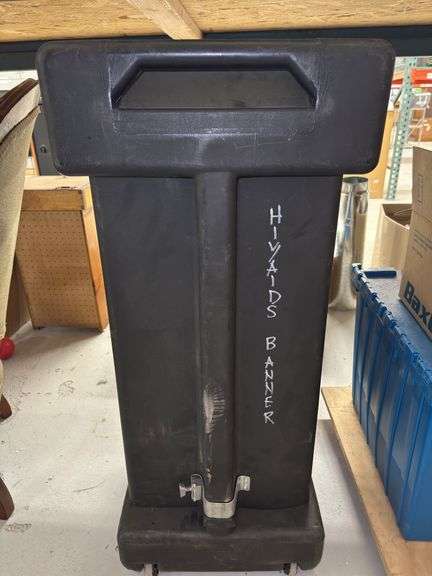 Rolling Banner Stand Hard Case image