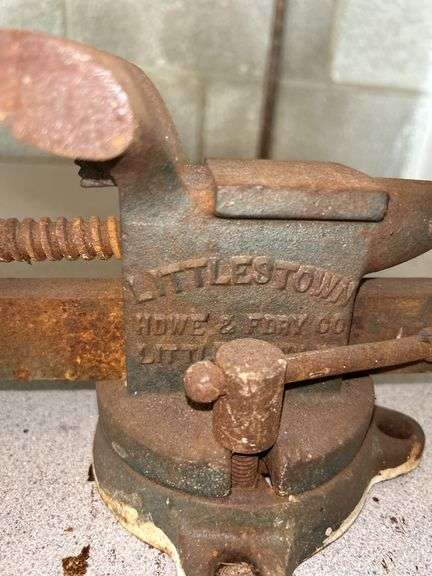 Littlestown No. 112 Bench Vise