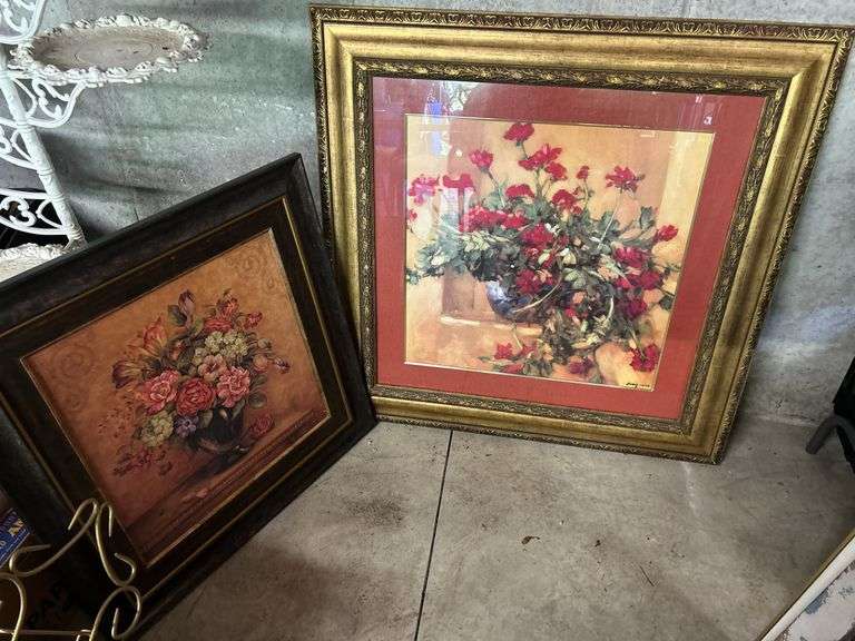 Framed Floral Print Art (Set of 2) image