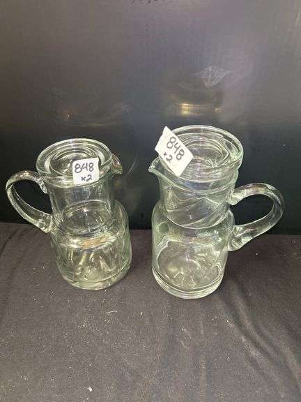 Personal Pitcher with water glass image