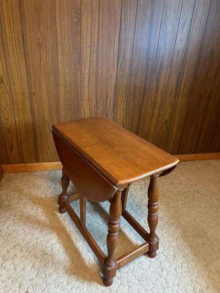 Round Drop Leaf Side Table
