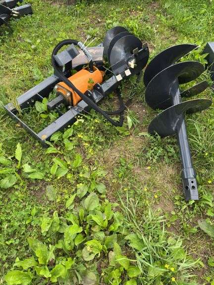L7- SKID STEER AUGER DRIVE AND BIT image