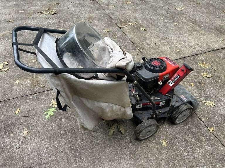 Troy-Bilt 4.5 HP Chipper/Vac image
