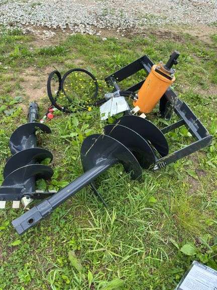 L7- SKID STEER AUGER DRIVE AND BIT image