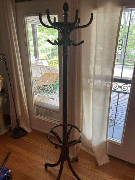 Freestanding Coat and Hat Rack Stand image