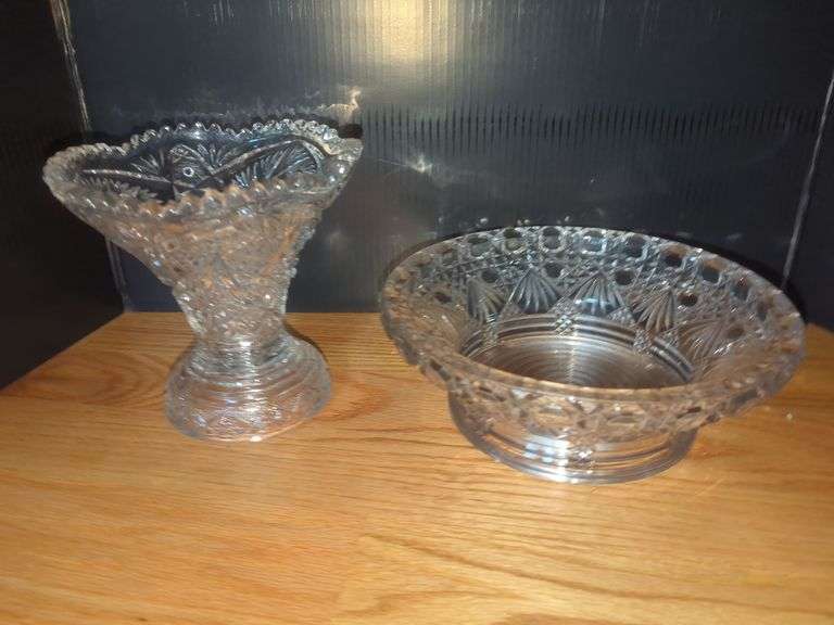 PressedGlass Vase and Bowl image