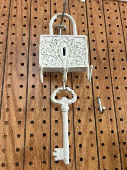 Decorative Key and Lock Style Hanger image