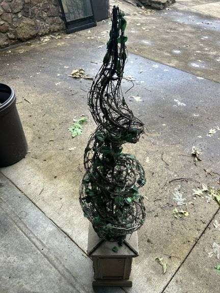 Spiral Wire Garden Topiary on Pedestal image