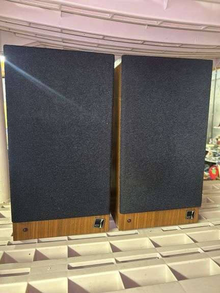 Stereo Set & Equipment image
