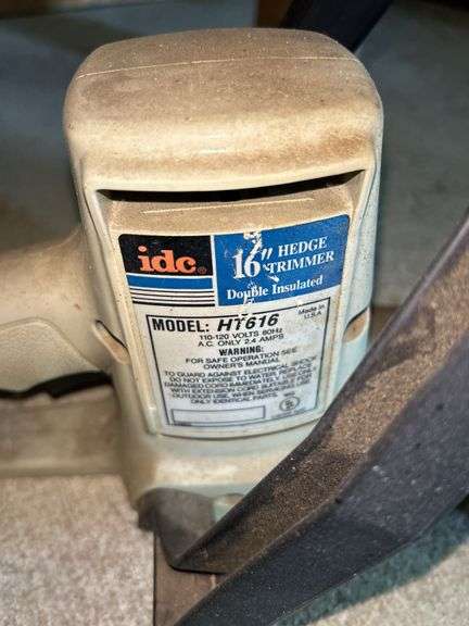 IDC 16" Hedge Trimmer - Model HT616