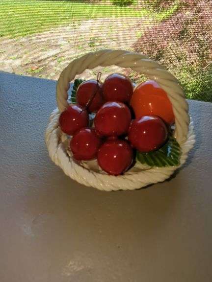 Lanzarin Italian Ceramic Fruit Basket image