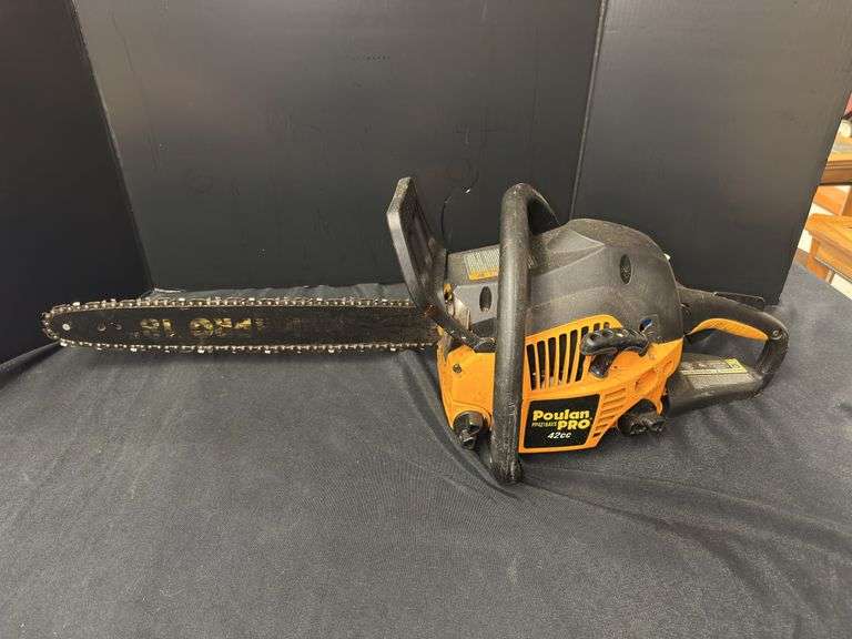Poulan Pro PP4218AVX 42cc 18-inch Chainsaw image