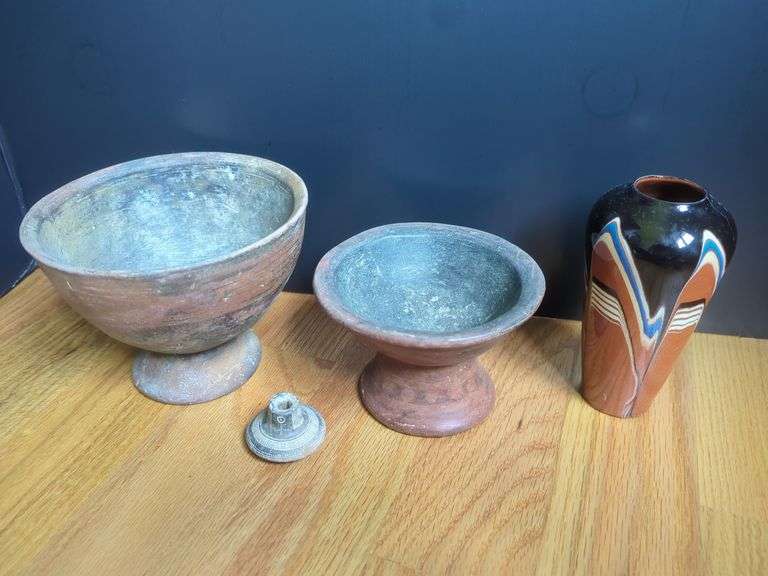 Decorative Pottery Bowls and Vase image